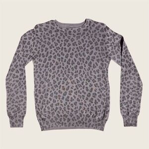 Forever 21 Men Grey Cheetah Sweater